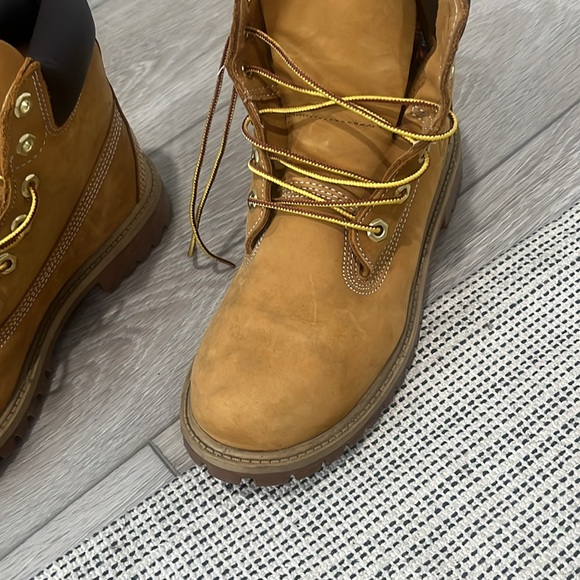 Brand new, Big Kids timberland “Construct” or “Butta” - Picture 5 of 6